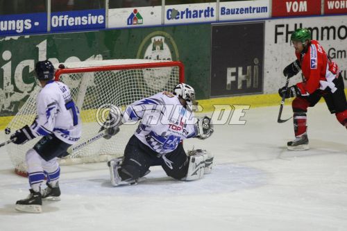 Eishockeyoberliga 2009/10 Rote Teufel Bad Nauheim vs. EV Landsbe