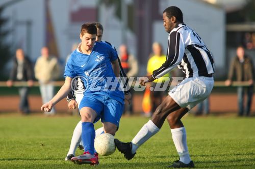 Fu&szlig;ball Gruppenliga Frankfurt West 2010/2011 - SV Nieder-Weisel 