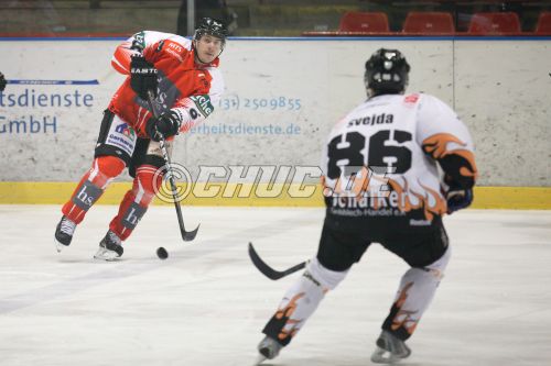 Eishockeyoberliga 2010/11 Rote Teufel Bad Nauheim vs. Lippe-Hock
