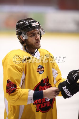 Training der Roten Teufel EC Bad Nauheim