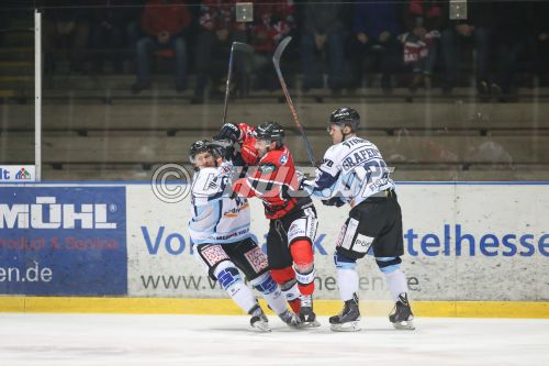 DEL II 2014/15 - Rote Teufel EC Bad Nauheim gg. Dresdner Eisl&ouml;wen
