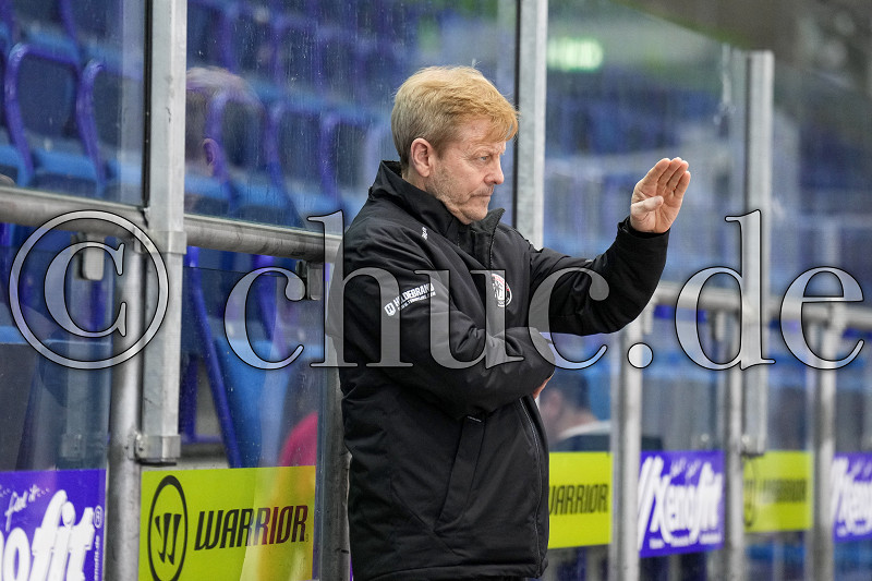 Kevin Gaudet (Headcoach EC Bad Nauheim), Vorbereitungsturnier Garmisch - EC Bad Nauheim gegen Lausitzer F&uuml;chse, Garmisch-Partenkirchen, Olympia-Eissport-Zentrum Garmisch, 23.08.26