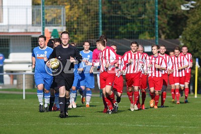 Einlauf beider Teams, in der Kreisliga A Friedberg, SV Steinfurth II gegen SG Melbach - Foto &copy; A. Chuc