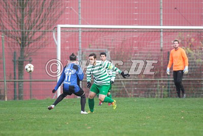 -11- Keven HOSENSEIDL (SV Germania Ockstadt) gegen -5- Dennis BUCHER (-C- SG Rodheim), in der Kreisoberliga Friedberg, SV Germania Ockstadt gegen SG Rodheim - Foto &copy; A. Chuc