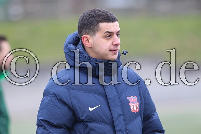 Nazim Sahin (Trainer T&uuml;rk G&uuml;c&uuml; Friedberg), in der Gruppenliga Frankfurt West - T&uuml;rk G&uuml;c&uuml; Friedberg gegen SV Gronau - Foto A. Chuc