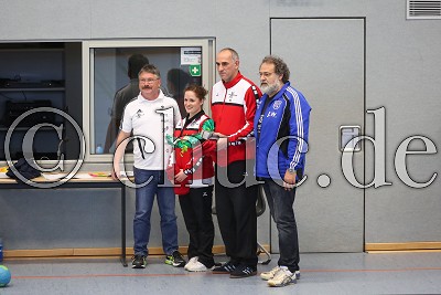 Verabschiedung von Dragoslav Dajovic (Trainer TSV Griedel), in der Bezirksoberliga, TSV Griedel gegen HSG M&ouml;rlen - Foto A. Chuc