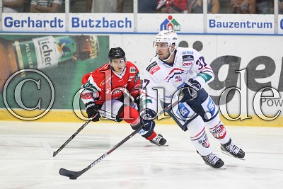 -37- Tyler Gron (Heilbronner Falken) vor -11- Juuso Rajala (Rote Teufel Bad Nauheim), im Vorbereitungsspiel zur DEL 2 - Rote Teufel EC Bad Nauheim gegen Heilbronner Falken - Foto &copy; A. Chuc