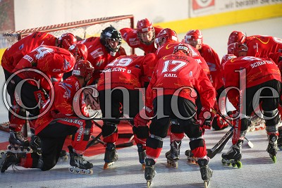 Assenheim schw&ouml;rt sich ein, im Playoff-Viertelfinale Spiel 1 der 2. Bundesliga, IVA-Rhein-Main-Patriots gegen Commanders Velbert - Foto &copy; A. Chuc