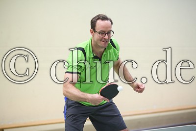 Dr. Martin Wehr&szlig;e (TTC Ockstadt II), in der Tischtennis Bezirksklasse Mitte, Gruppe 8, TSV Butzbach gegen TTC Ockstadt II