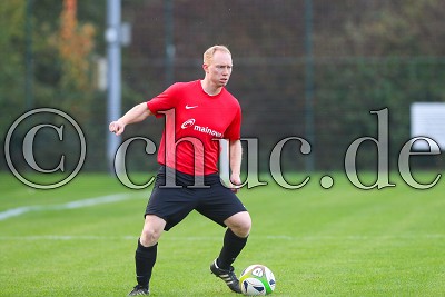 -4- Patrick JUNG (FSG Burg-Gr&auml;fenrode), Kreisliga A Friedberg - FC Massenheim gegen FSG Burg-Gr&auml;fenrode, Bad Vilbel - OT Massenheim, Sportplatz Massenheim, 20.10.18