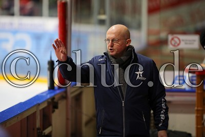 Jiri Ehrenberger (Trainer Towerstars Ravensburg), in der DEL 2 - EC Bad Nauheim gegen Ravensburg Towerstars, Bad Nauheim, Colonel-Knight-Stadion, 04.01.19