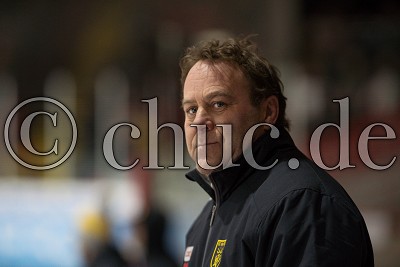 Scott Beattie (Trainer EC Bad T&ouml;lz), in der DEL 2 - EC Bad Nauheim gegen T&ouml;lzer L&ouml;wen, Bad Nauheim, Colonel-Knight-Stadion, 03.02.19