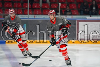 -14- Marcel Kahle (EC Bad Nauheim), neue Warmup-Trikots, Warm-Up Trikots, in der DEL 2 - EC Bad Nauheim gegen Frankfurt L&ouml;wen, Bad Nauheim, Colonel-Knight-Stadion, 20.09.19