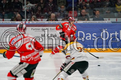 -3- Jesper Kokkila (EC Bad Nauheim), in der DEL 2 - EC Bad Nauheim gegen ESV Kaufbeuren, Bad Nauheim, Colonel-Knight-Stadion, 02.10.19
