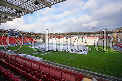 Blick auf die Eisfl&auml;che vom VIP-Bereich aus, in der Pressekonferenz zum Winter-Derby - DEL 2 - EC Bad Nauheim, Offenbach, Sparda-Bank Hessen Stadion, 12.12.19