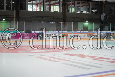 Das Eis ist bereit, im Trainingsauftakt des EC Bad Nauheim in der DEL 2 zur Saison 2020/21, Bad Nauheim, Colonel-Knight-Stadion, 04.09.20