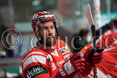 -90- Kelsey Tessier (-A- EC Bad Nauheim) , DEL 2 - EC Bad Nauheim gegen Bayreuth Tigers, Bad Nauheim, Colonel-Knight-Stadion, 07.02.21