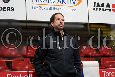 Harry Lange (Trainer EC Bad Nauheim) , DEL 2 - EC Bad Nauheim gegen ESV Kaufbeuren, Bad Nauheim, Colonel-Knight-Stadion, 20.02.21
