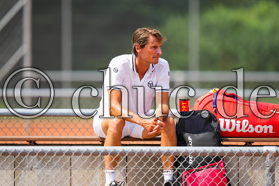 Paul Haarhuis (Herren 50 TC Bad Vilbel) vor seinem Match als Zuschauer, Tennis Herren 50, Regionalliga S&uuml;dwest - TC Bad Vilbel gegen SSC Karlsruhe, Bad Vilbel, Tennisclub Bad Vilbel, 17.07.21