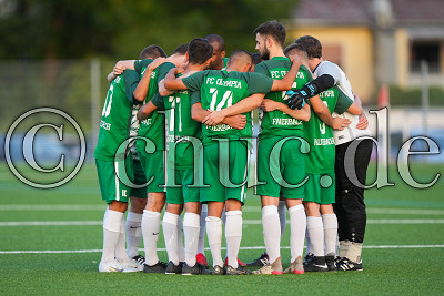 Olympia Fauerbach sch&ouml;rt sich ein, Kreisoberliga Friedberg -SV Nieder-W&ouml;llstadt gegen FC Olympia Fauerbach, Nieder-W&ouml;llstadt, Sportplatz Nieder-W&ouml;llstadt, 24.08.22