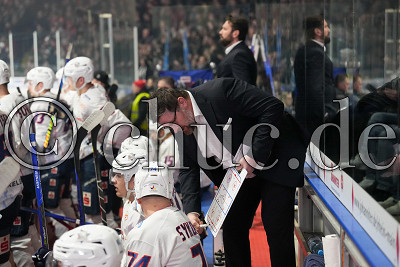 Bohuslav Subr (Trainer EC Kassel Huskies), DEL 2 - EC Bad Nauheim gegen EC Kassel Huskies, Bad Nauheim, Colonel-Knight-Stadion, 06.01.23