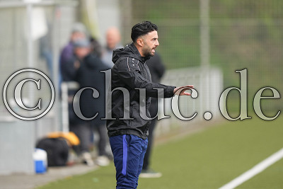 Tufan Tosunoglu (Trainer T&uuml;rk SV Bad Nauheim), Gruppenliga Frankfurt West -T&uuml;rk. SV Bad Nuheim gegen SF Friedrichsdorf, Bad Nauheim / OT R&ouml;dgen, Sportplatz R&ouml;dgen, 16.04.23