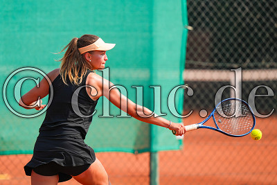 Finja Mahl (TC Bad Vilbel Damen II), Tennis Damen Verbandsliga - TC Bad Vilbel gegen SC SaFo II, Bad Vilbel, Tennisclub Bad Vilbel, 18.06.23