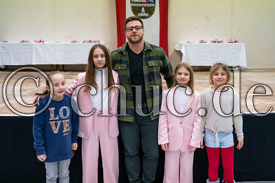 Steinberg, Michael Steinberg und Familie, Aurora, Michelle, Ehrung der Sportler aus Bad Nauheim, Bad Nauheim, Mehrzweckhalle Schwalheim, 28.02.24