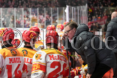 Leif Carlsson (Trainer ESV Kaufbeuren), DEL 2 - EC Bad Nauheim gegen ESV Kaufbeuren, Bad Nauheim, Colonel-Knight-Stadion, 14.02.25