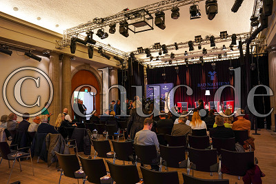 Blick in den gro&szlig;en Saal der Trinkkuranlage, Pressekonferenz Priscilla Presley, Bad Nauheim, Trinkkuranlage, 20.03.25