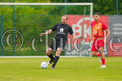 -17- Gennaro GRAZIOSO (Trainer TSG Ober-W&ouml;llstadt), Kreisoberliga Friedberg - SV Steinfurth gegen TSG Ober-W&ouml;llstadt, Bad Nauheim - OT Steinfurth, Sportplatz Steinfurth, 24.05.25