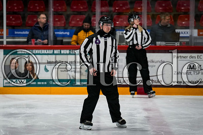 Julian Novy (Schiedsrichter), U17 Ostercup 2026 - Rote Teufel Bad Nauheim gegen Mannheimer ERC, Bad Nauheim, Colonel-Knight-Stadion, 05.04.26